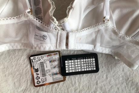 Nová biela čipkovaná push-up podprsenka, 75 c, 75c