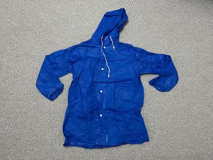 Chlapčenský pršiplášť, 122