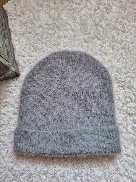 Huňatá čiapka, 152