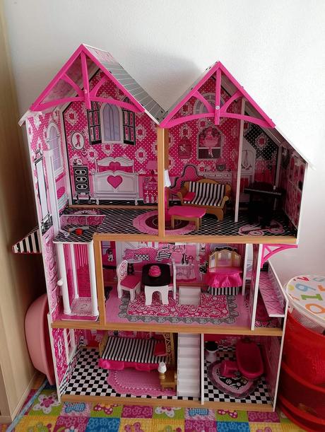 Drevený domček pre babiky, 