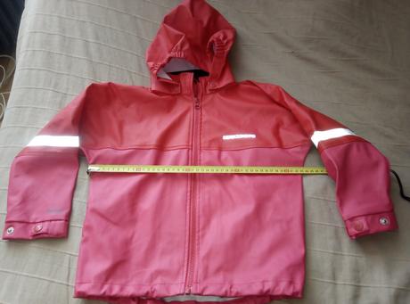 Bunda do dažďa, 110