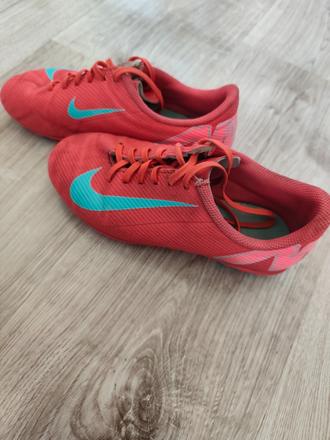 Kopačky 33,5, nike,33
