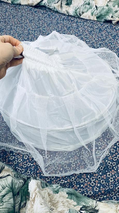 Spodnicka pod saty /suknu, 140 / 146 / 152