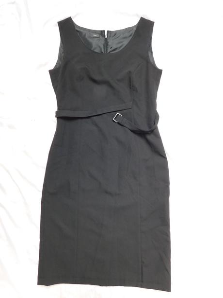 Kvalitne biznis šaty, 36