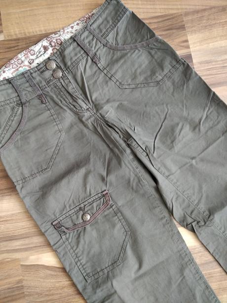 Športové nohavice, 38