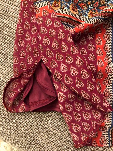 Farebne šaty zn. atmosphere, veľkosť 34, atmosphere,34