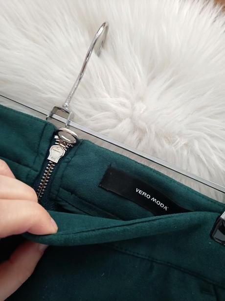 Tmavozelená mini sukňa, vero moda,m