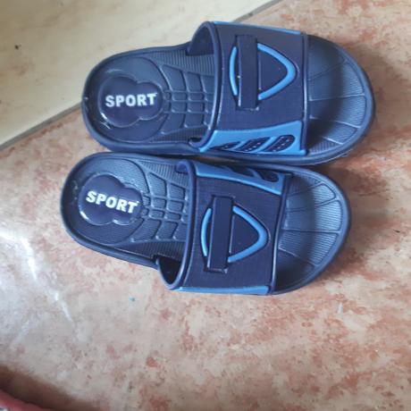 Chlapcenske šľapky, 24