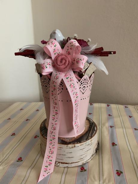 Jarná dekorácia s vtáčikom, 