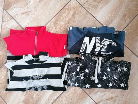 4x bunda, 146-152, 152