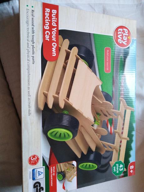 Malý modelar, vhodný dar neotvorene, 