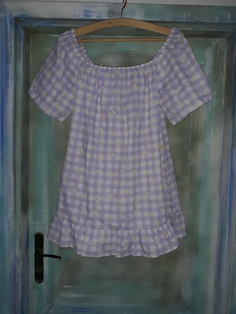 Karo šaty s margarétkami, m