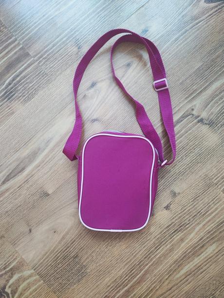 Taštička lapkova patrola, 