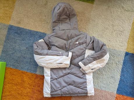 Lyziarska suprava z decathlonu, wedze,128