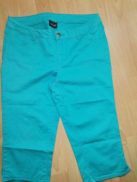 Dámske trištvrťáky č. 40, 40