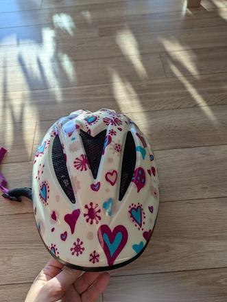 Detska cyklisticka prilba, s