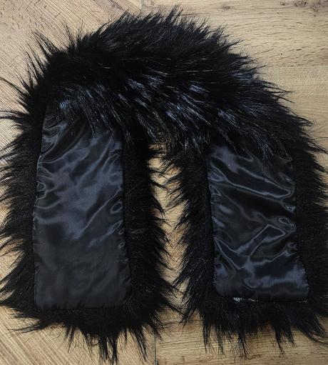 Šály z umelej kožušiny, 