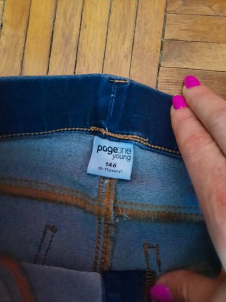 Dievčenské rifle/ džegíny, takko,146