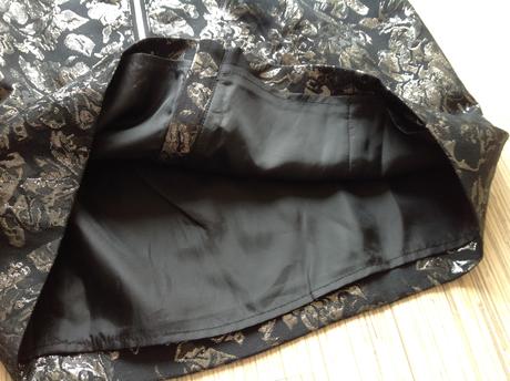 Sviatočná sukňa sisters, 40