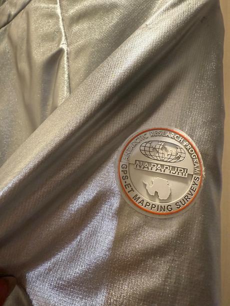 Strieborná bunda, napapijri,xs