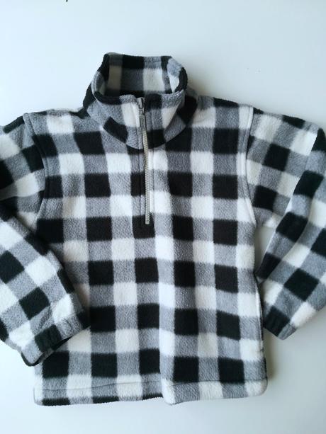 Mikina s vreckami, 116