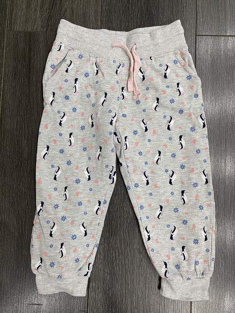 Dievčenské tepláky velk.98/104, lupilu,98