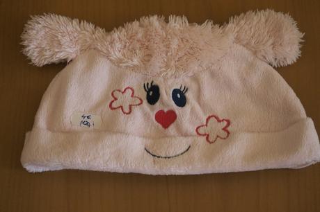 Prechodná čiapka s uškami, cherokee,86