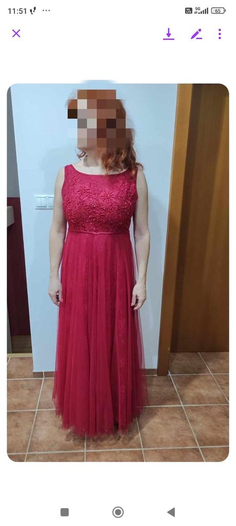 Spoločenské šaty, 42