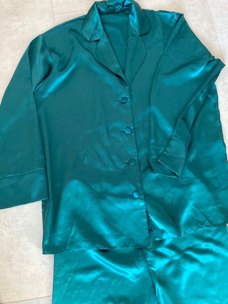 Satenove pyžamo veľ. l, l