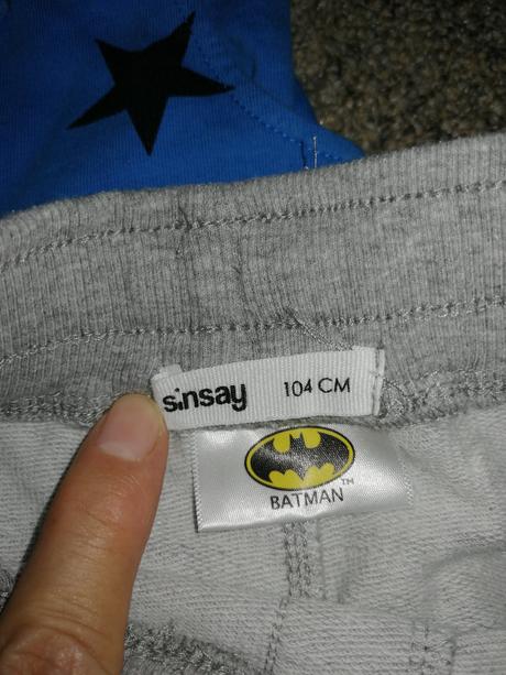 Chlapčenské tepláky, sinsay,104