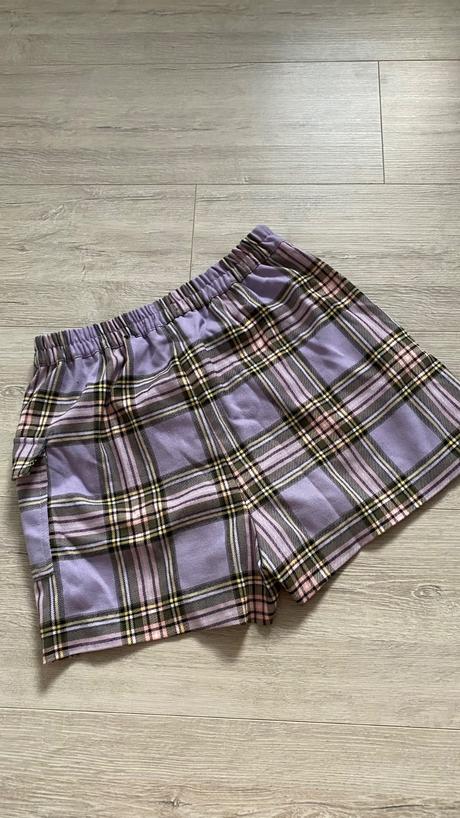 Sukna/ kratasky, bershka,s