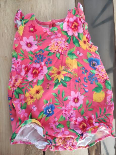 Body next s volánikmi, next,74