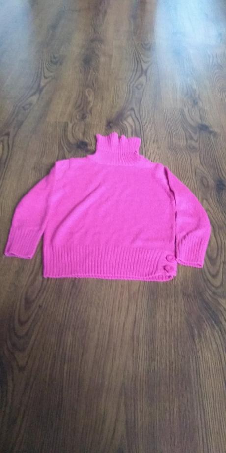 Sveter, cherokee,104