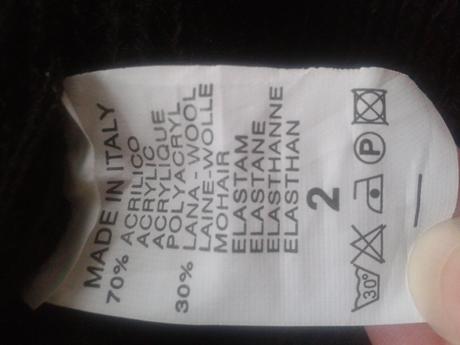 Úpletové šaty, 36