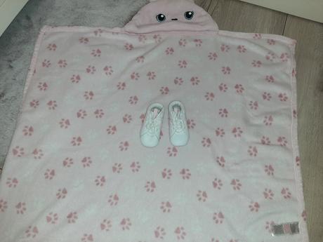 Dečinka a capajdy adidas, 