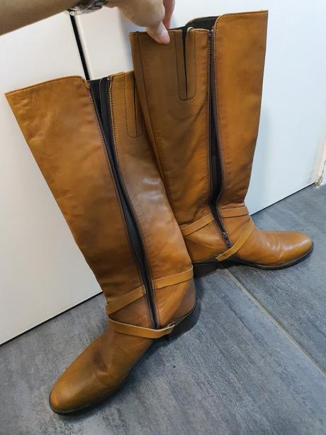 Kožené čižmy, 39