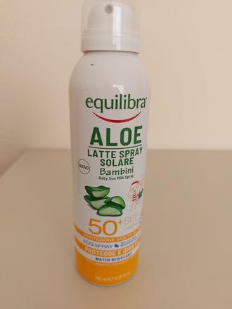 Sprej s ochranou pred slnkom spf 50+,