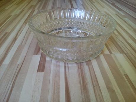 Sklenená misa, 