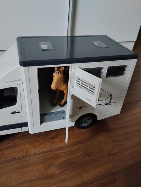 Bruder šprintér s koňom, 