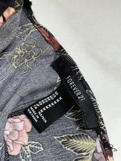 Čierne kimono s kvetinovým vzorom  forever 21, m