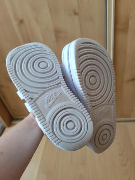 Biele sandále na platforme, nike,36