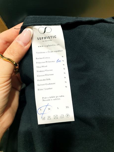 Krásne koženkové krátke sáčko, s