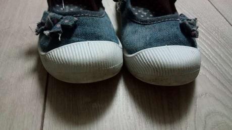 Riflove balerinky, 23