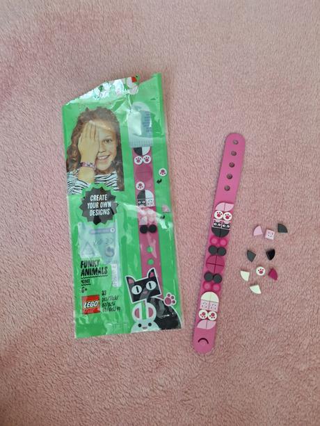 Ružový lego náramok,