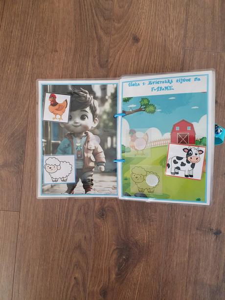 Pracovný zošit na suchý zips pre chlapčeka od 1 ro,