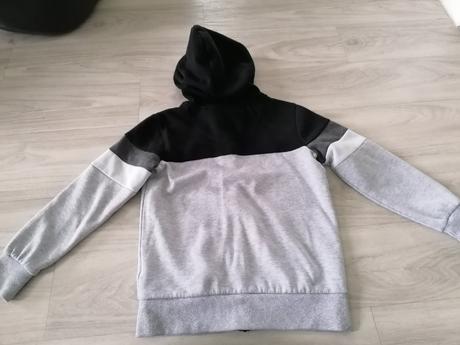 Mikina, chapter young,140