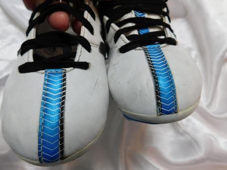 Kvalitne kopačky, adidas,28