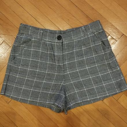 Kraťasy s nastaviteľným pásom, c&a,176