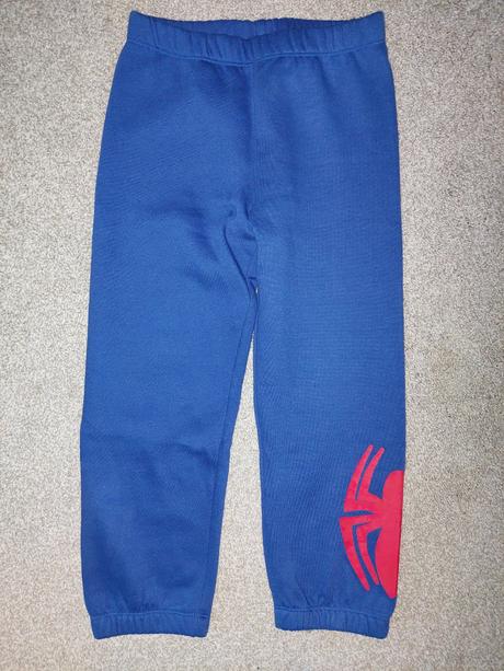 Tepláky veľ. 122/128, 122