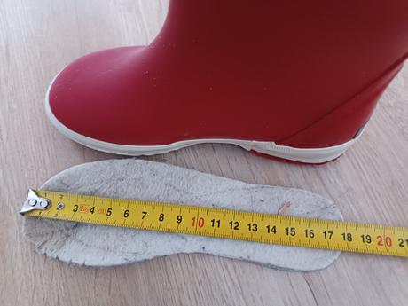 Gumáky, bergstein,28